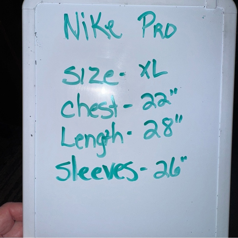 Nike Pro Women XL Dri-Fit Hyper warm Half Zip Pullover Black Green Polka Dot - Picture 8 of 8